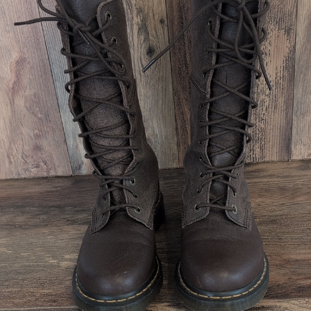 Brown Lace-Up Doc Martin tall boots, Western suede leather riding combat